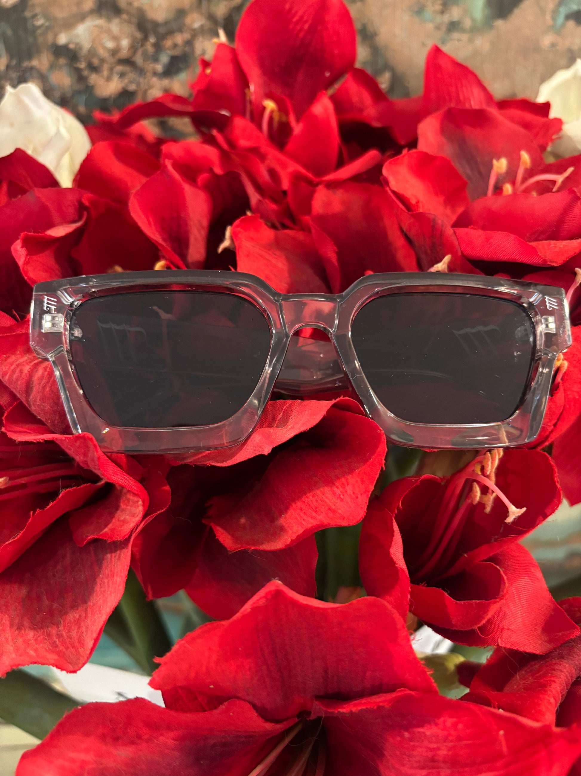 Clear Smoke Y2K 777 Shades