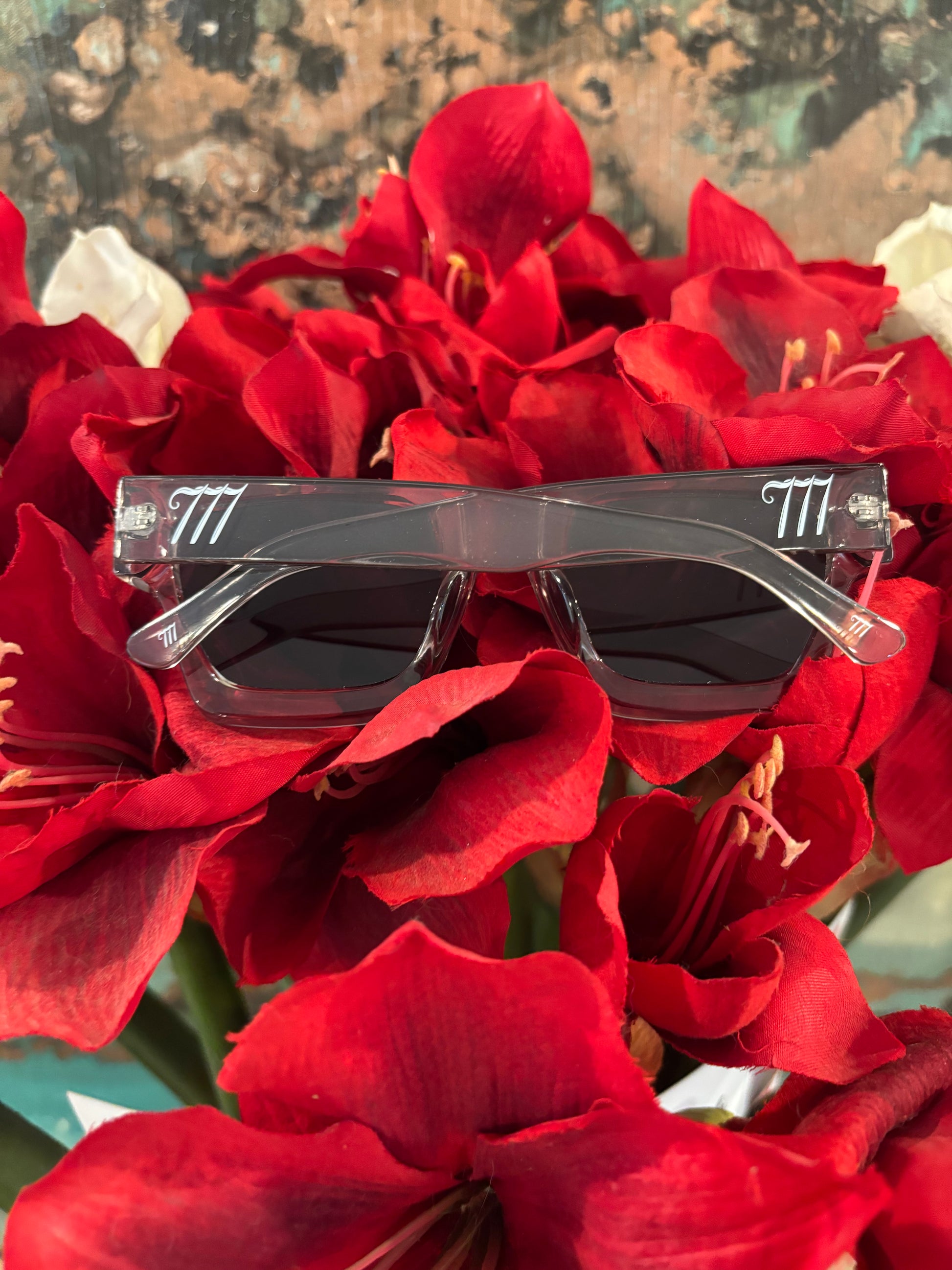 Clear Smoke Y2K 777 Shades